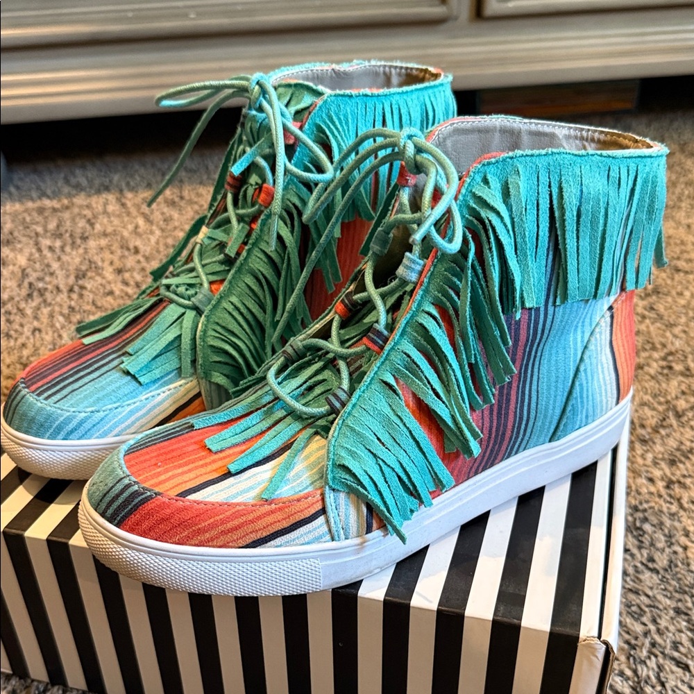 Colorful Fringe High-Top Sneakers